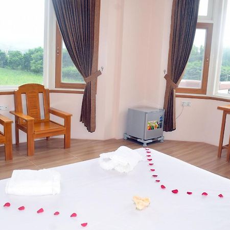Five One Star Hotel Nyaung Shwe Εξωτερικό φωτογραφία