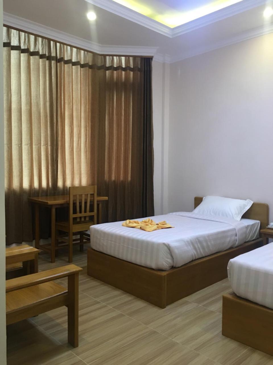Five One Star Hotel Nyaung Shwe Εξωτερικό φωτογραφία